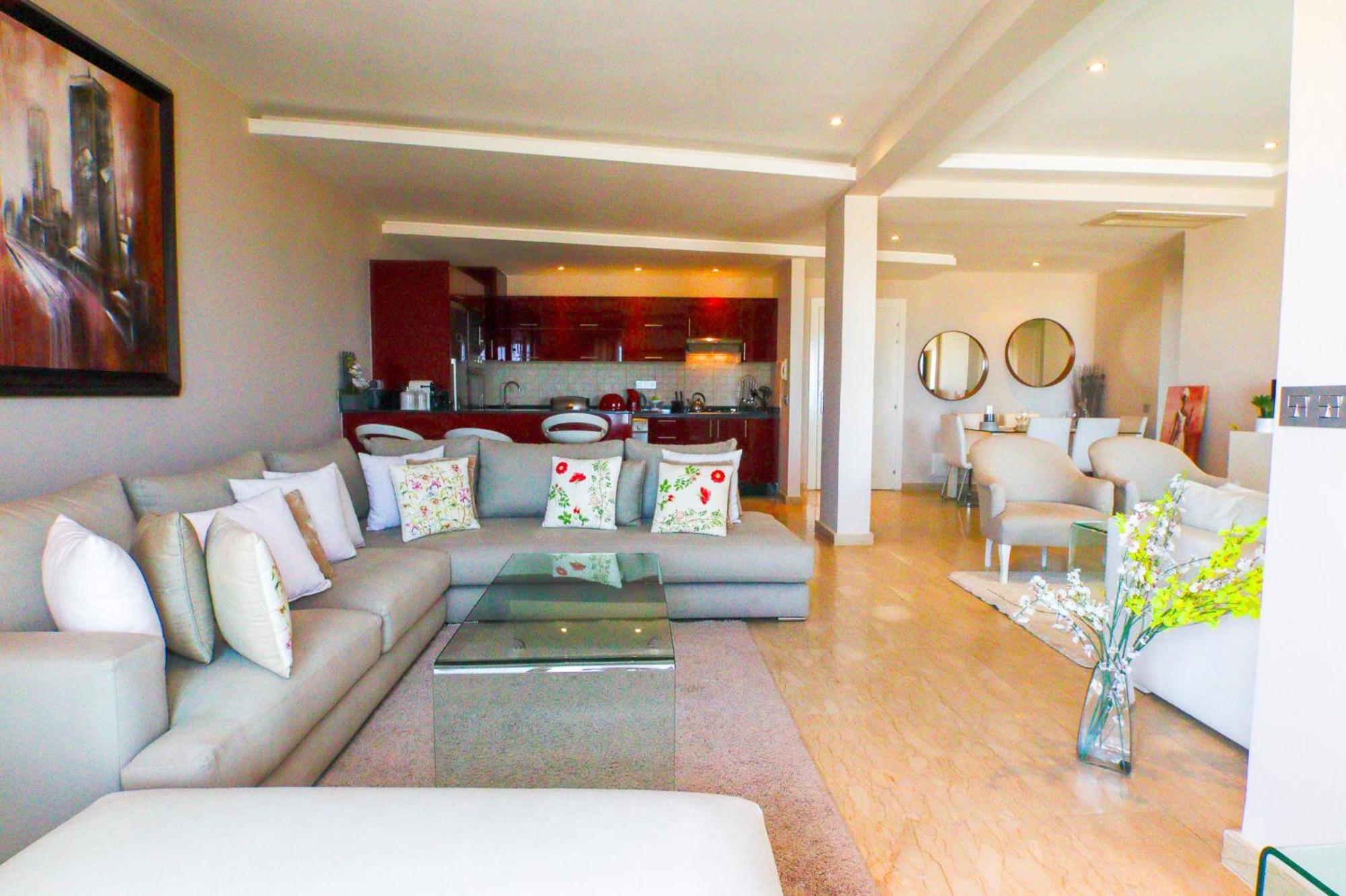 Yara - Luxe - 2/3 Px Apartment *